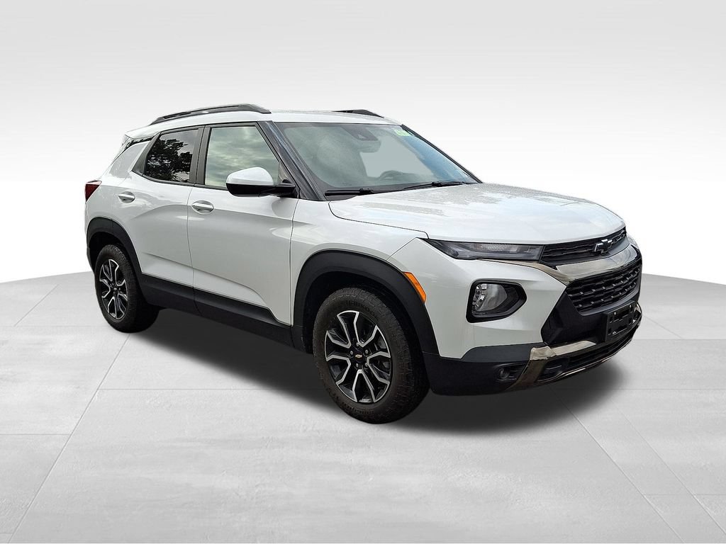 Certified 2023 Chevrolet TrailBlazer ACTIV w/ Technology Package FWD image 1