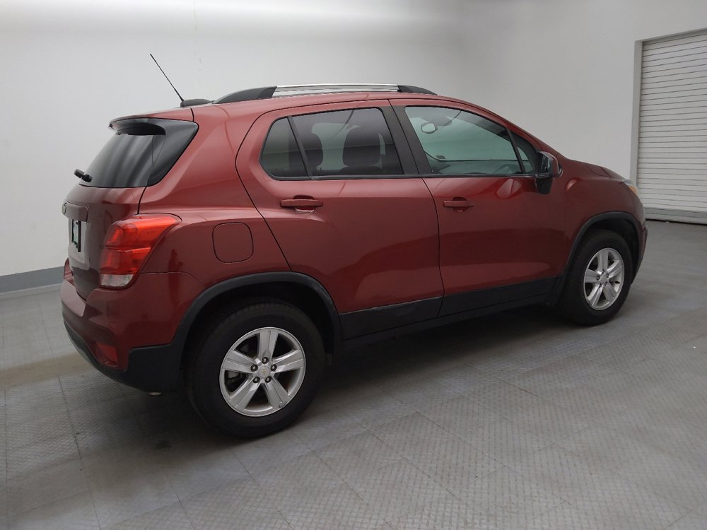 Used 2022 Chevrolet Trax LT w/ Driver Confidence Package AWD/4WD image 10