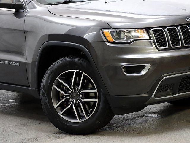 Used 2021 Jeep Grand Cherokee Limited image 3