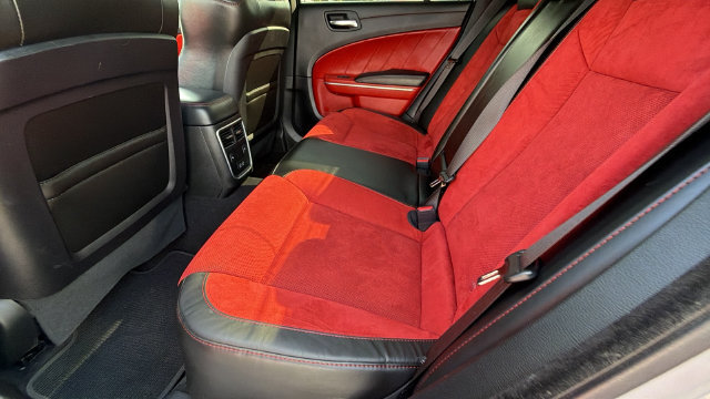 Used 2022 Dodge Charger Scat Pack RWD image 17