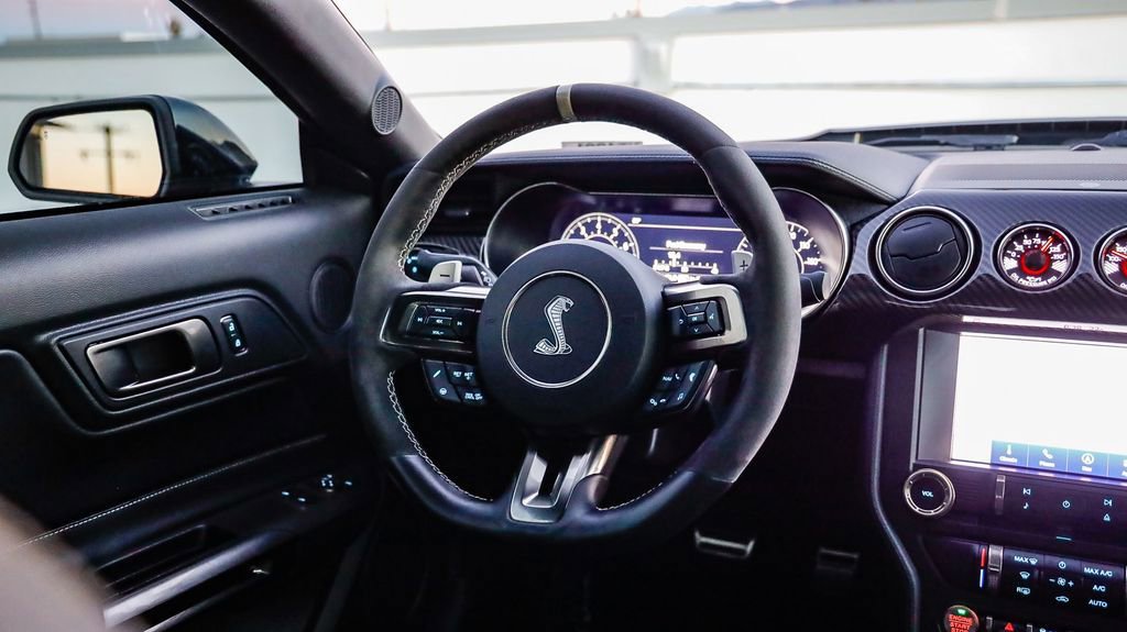 Used 2021 Ford Mustang Shelby GT500 w/ Technology Package image 16