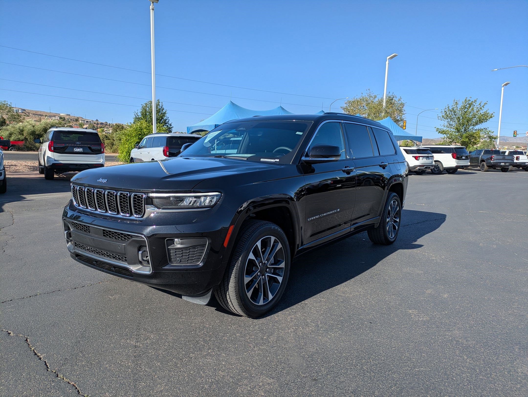 Used 2023 Jeep Grand Cherokee L Overland image 7