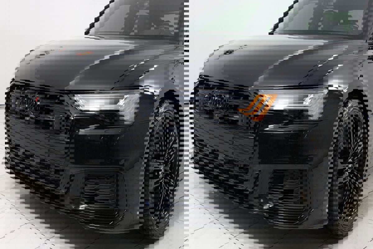 Used 2023 Audi S6 Prestige w/ Prestige Package image 50