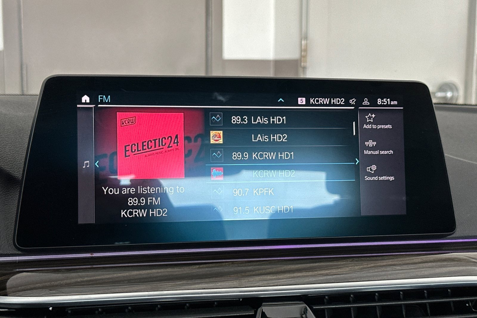 Used 2020 BMW 530e w/ Convenience Package RWD image 16