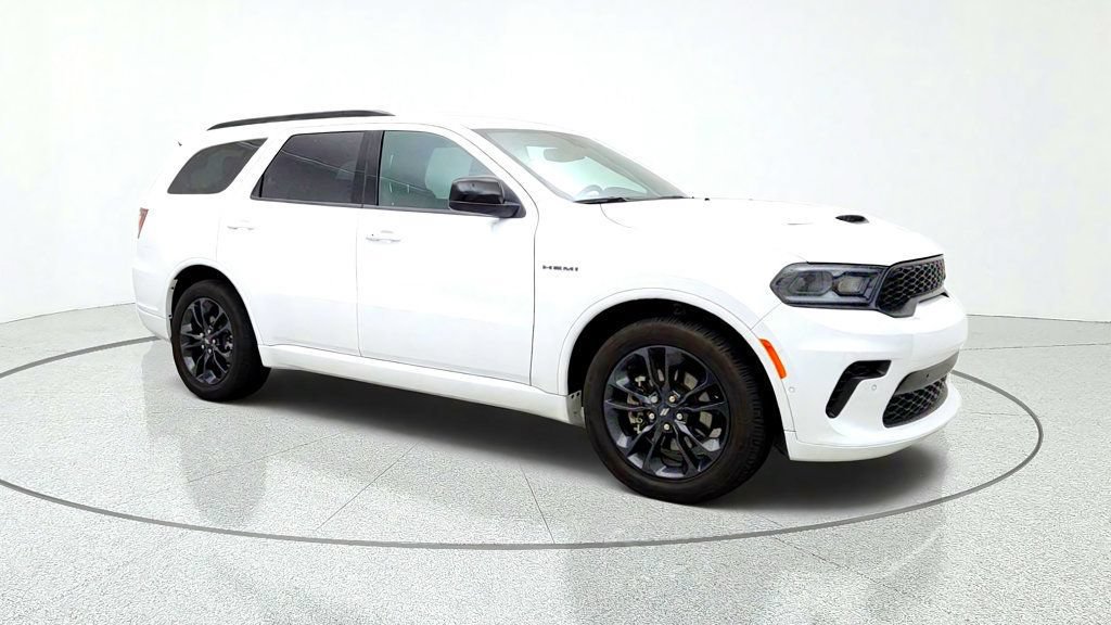 Used 2023 Dodge Durango R/T w/ Blacktop Package AWD/4WD image 3