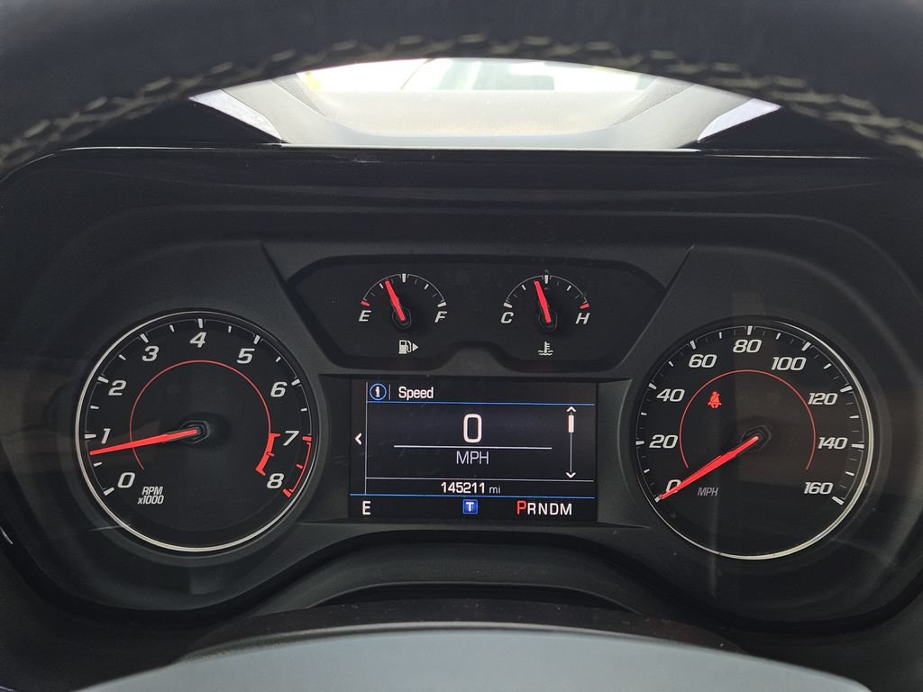 Used 2020 Chevrolet Camaro LT w/ RS Package RWD image 15