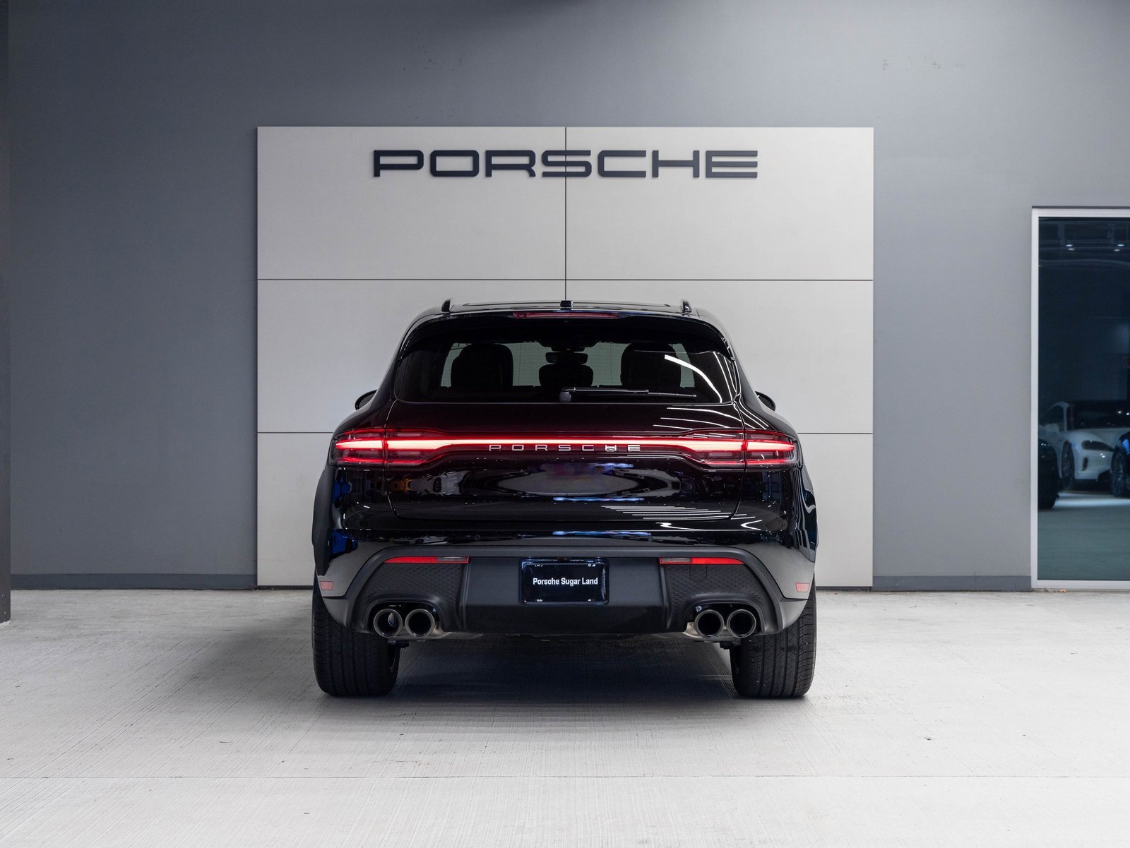 Certified 2026 Porsche Macan image 6