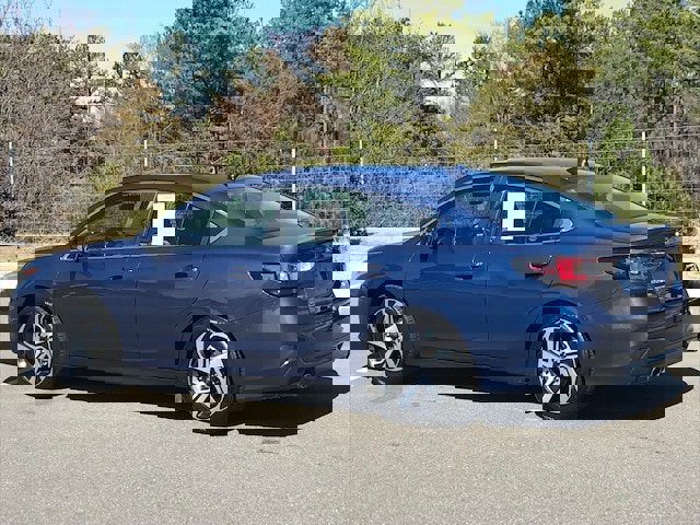 Used 2022 Subaru Legacy Limited XT image 4