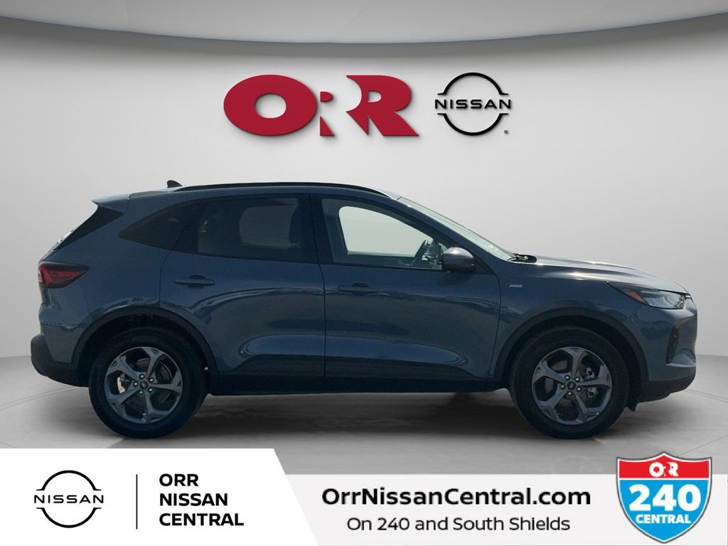 Used 2025 Ford Escape ST-Line Select image 4
