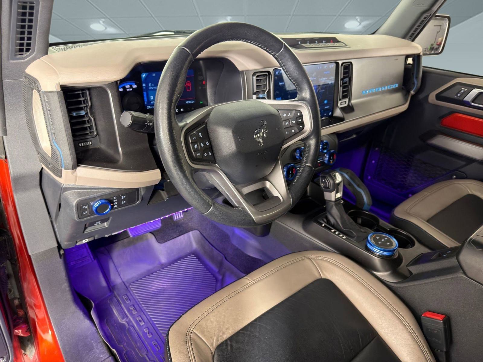 Used 2022 Ford Bronco Wildtrak image 4