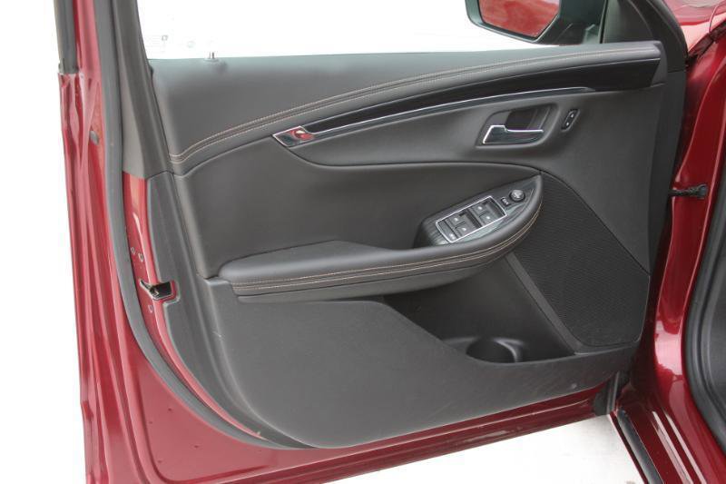 Used 2016 Chevrolet Impala LT w/ Leather Package FWD image 21