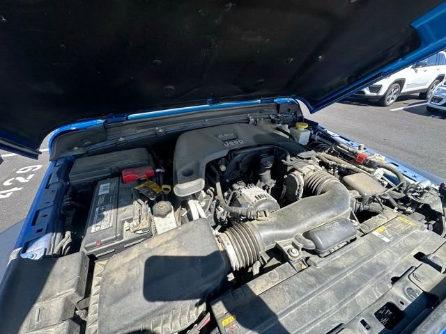 Used 2021 Jeep Gladiator Sport w/ Trailer Tow Package AWD/4WD image 14