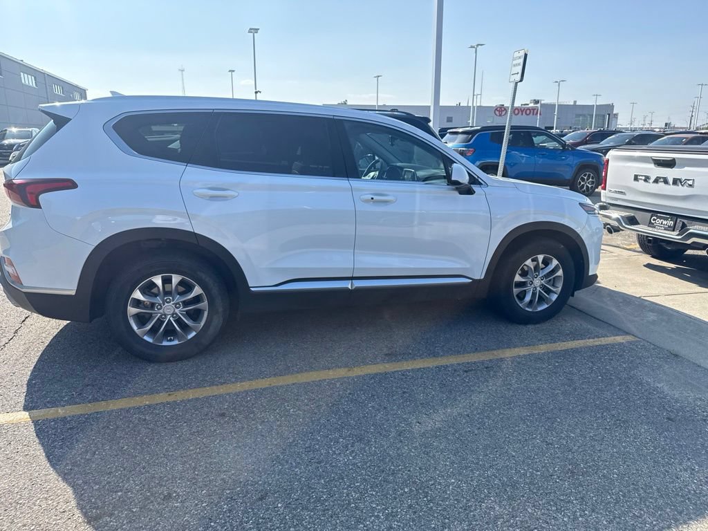 Used 2019 Hyundai Santa Fe SEL AWD/4WD image 8
