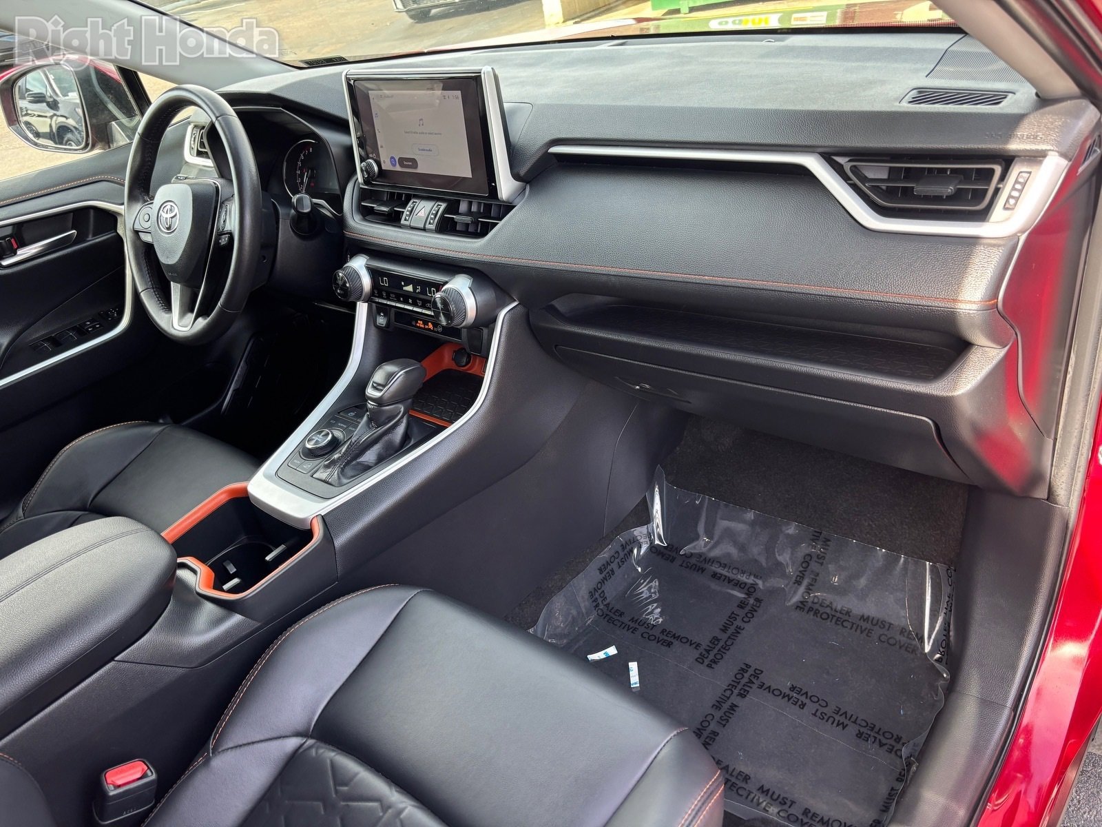 Used 2024 Toyota RAV4 Adventure image 11