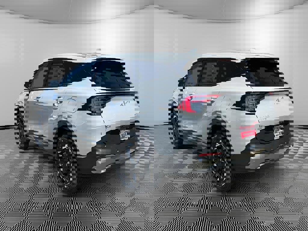 New 2026 Kia Sportage S image 6