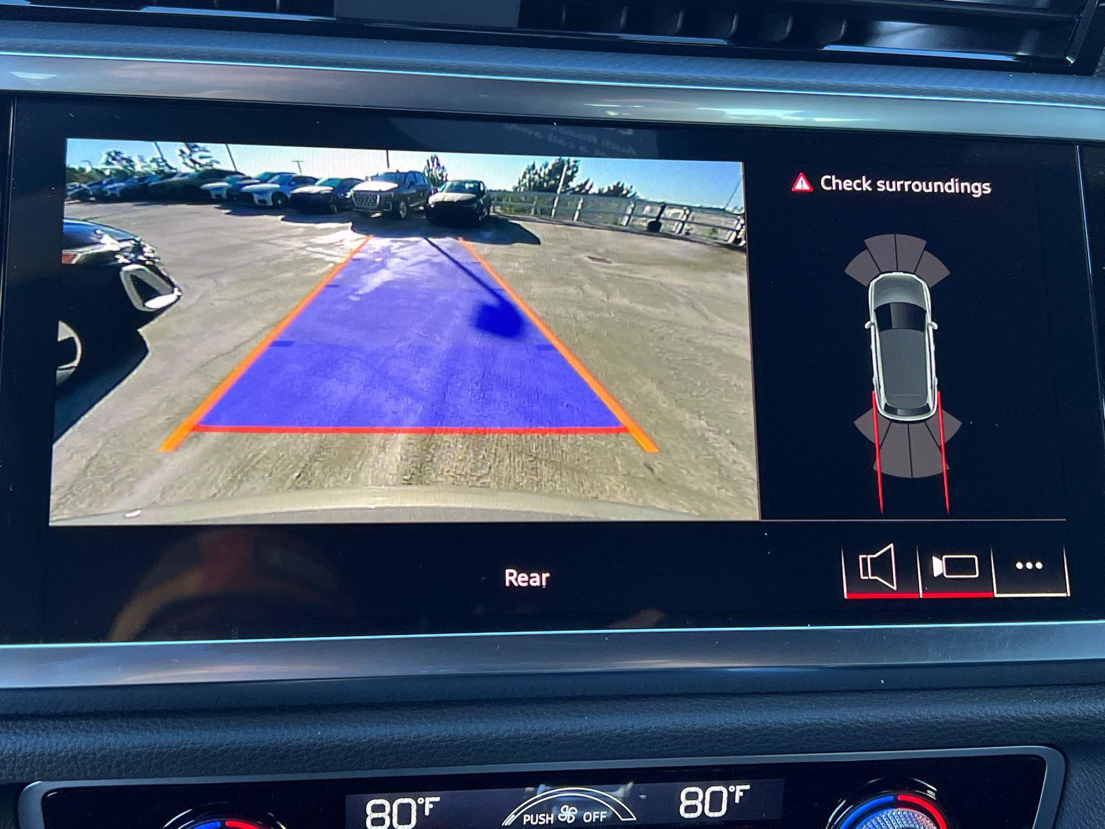 New 2025 Audi Q3 2.0T Premium image 22