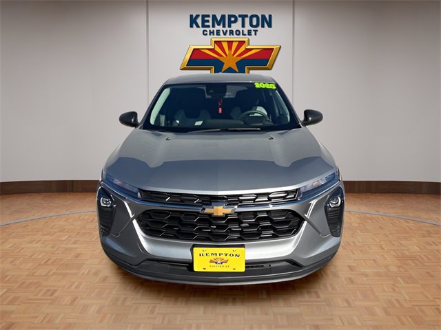 Used 2025 Chevrolet Trax LS