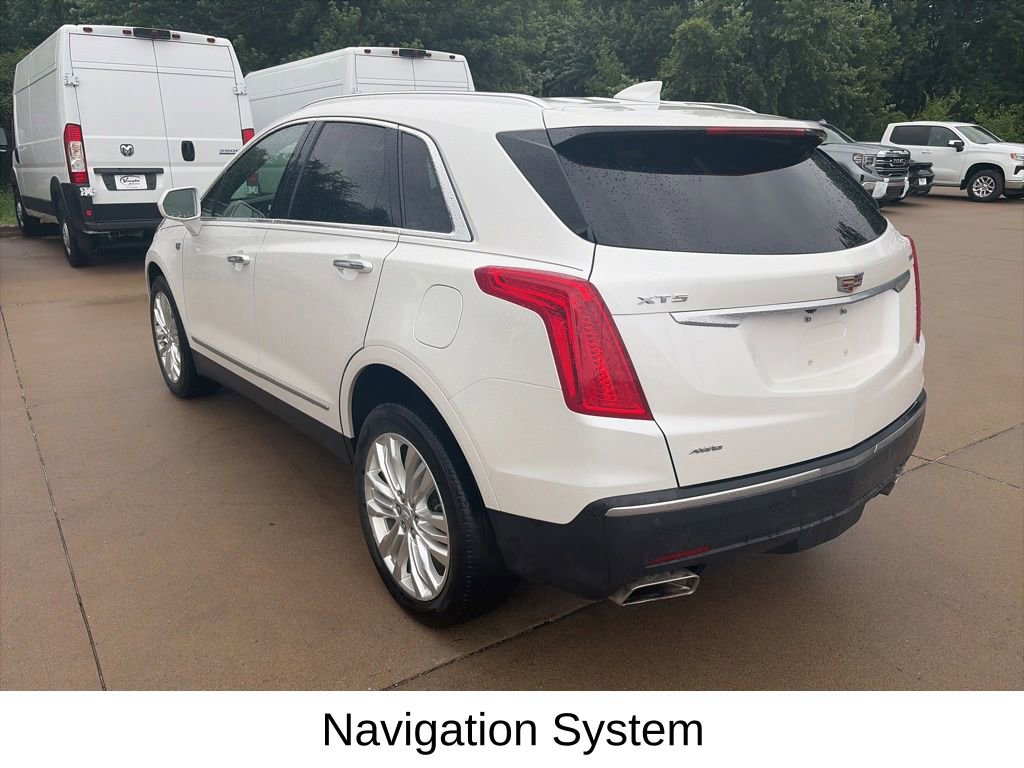 Used 2019 Cadillac XT5 Premium Luxury AWD/4WD image 10