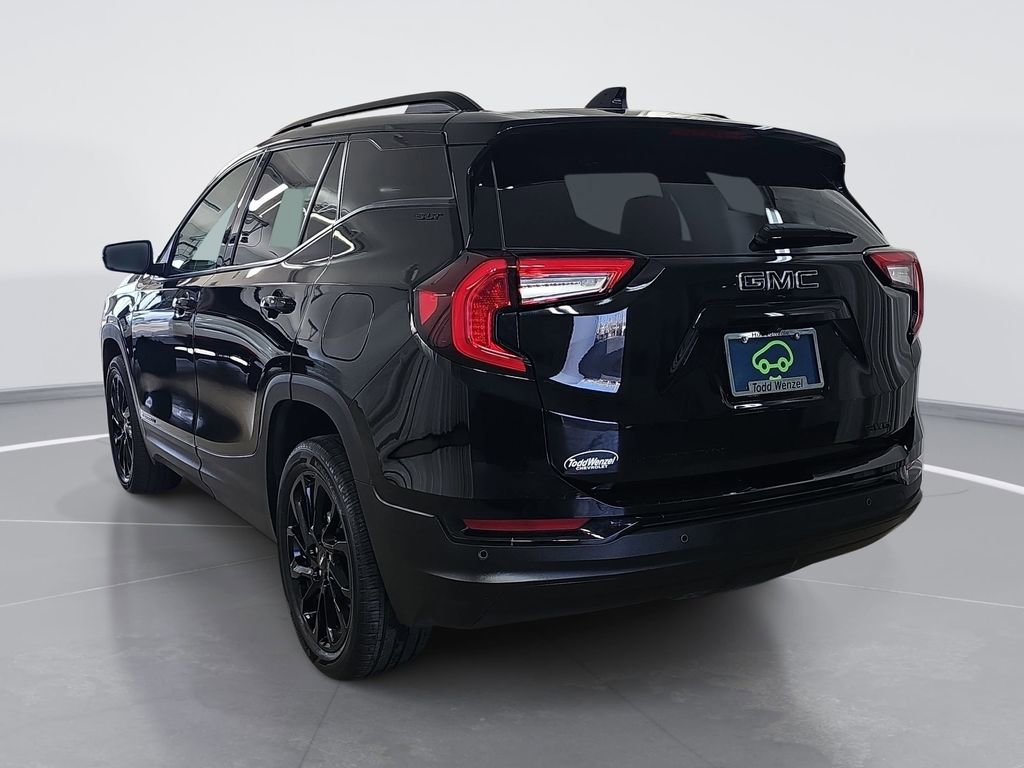 Used 2024 GMC Terrain SLT w/ Tech Package AWD/4WD image 6