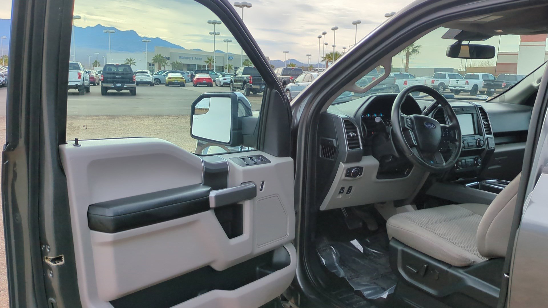 Used 2019 Ford F150 XLT w/ Equipment Group 302A Luxury image 12