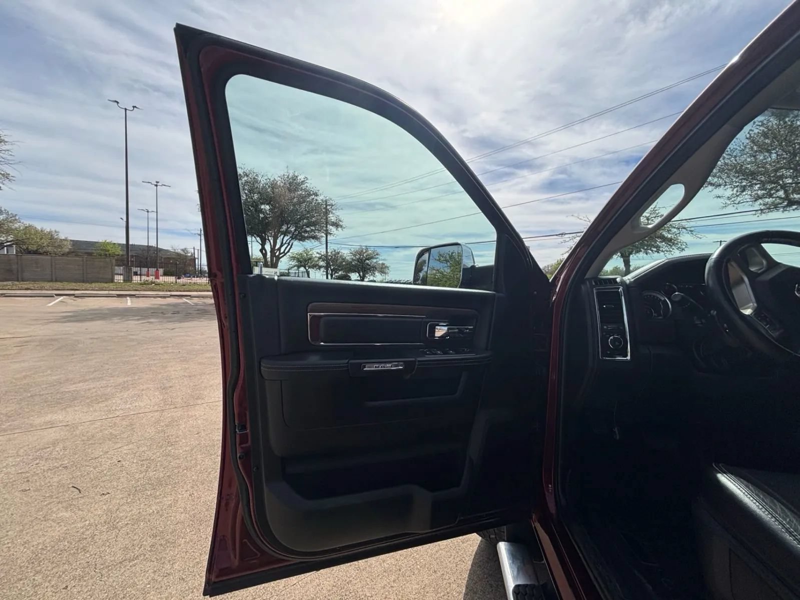 Used 2017 RAM 2500 Laramie w/ Off Road Package AWD/4WD image 11