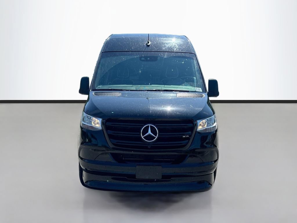 Used 2022 Mercedes-Benz Sprinter 3500 image 7
