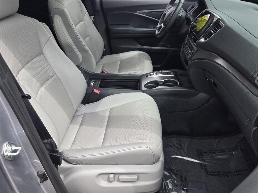 Certified 2023 Honda Passport EX-L image 17