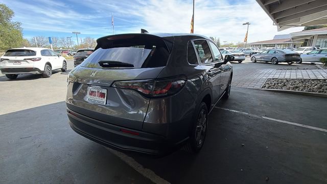New 2026 Honda HR-V LX image 4