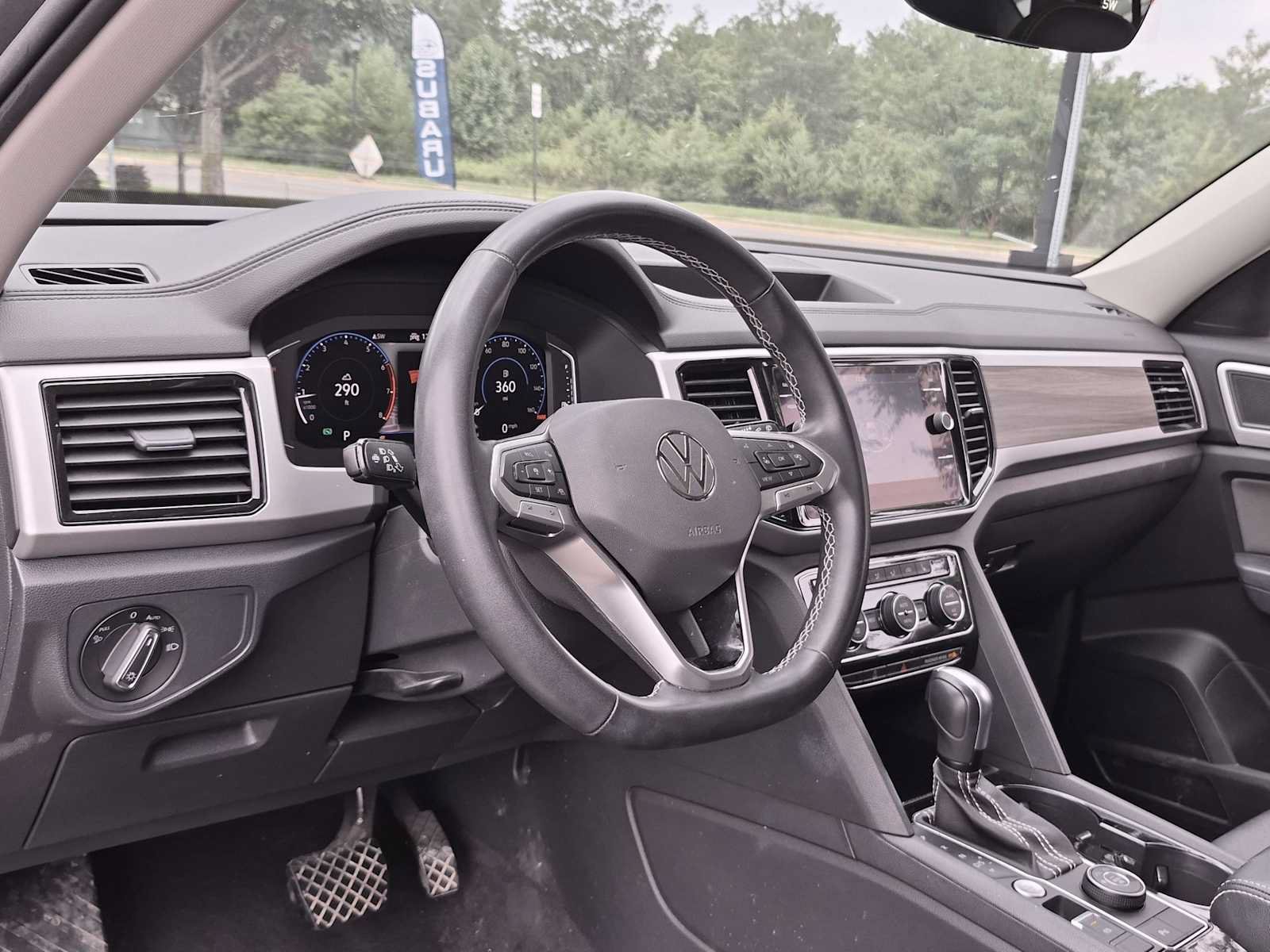 Used 2021 Volkswagen Atlas SEL AWD/4WD image 10