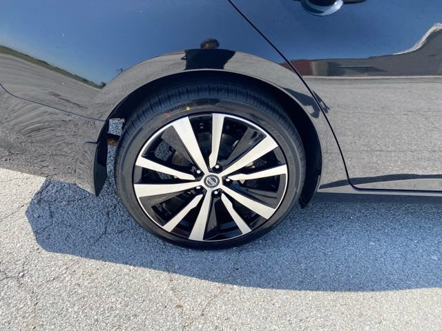 Used 2021 Nissan Altima 2.5 SR w/ SR Premium Package FWD image 22