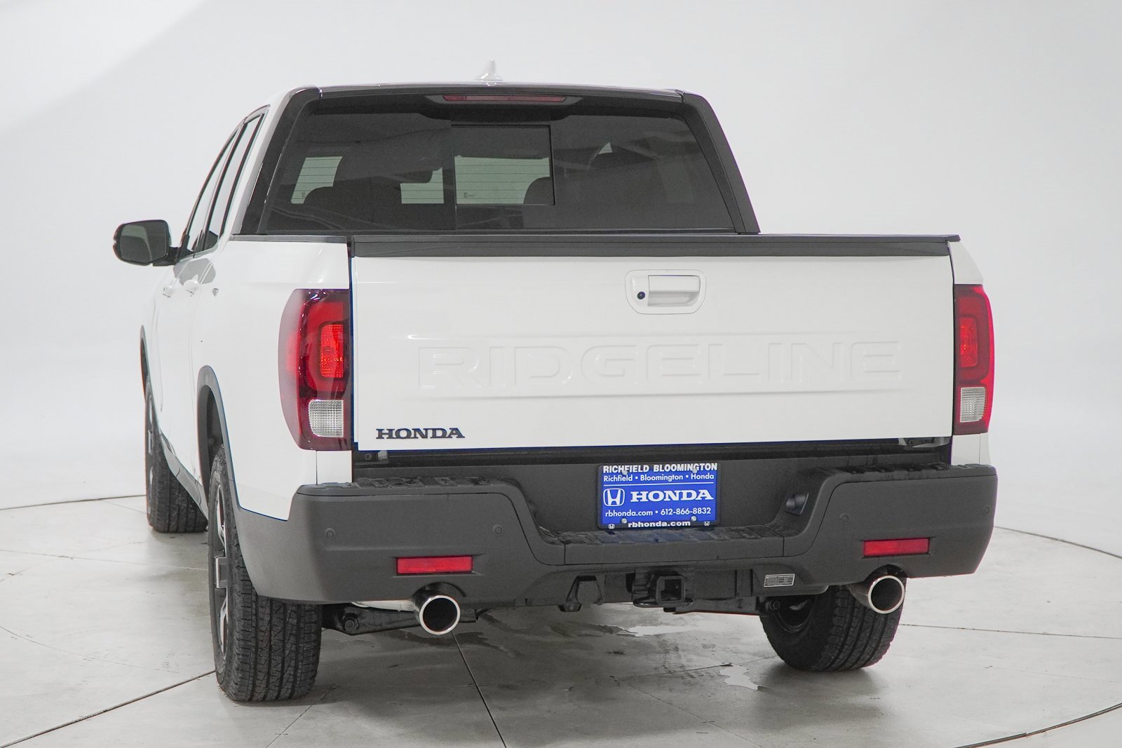 New 2026 Honda Ridgeline Black Edition image 6