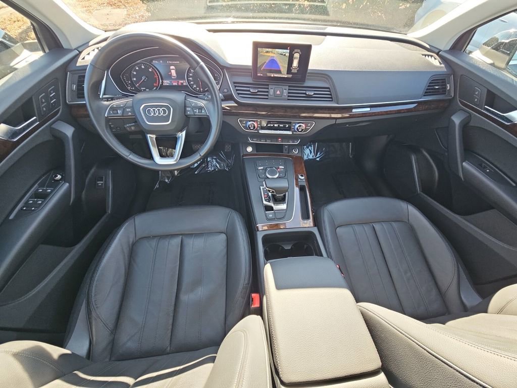 Used 2020 Audi Q5 2.0T Premium w/ Convenience Package image 14