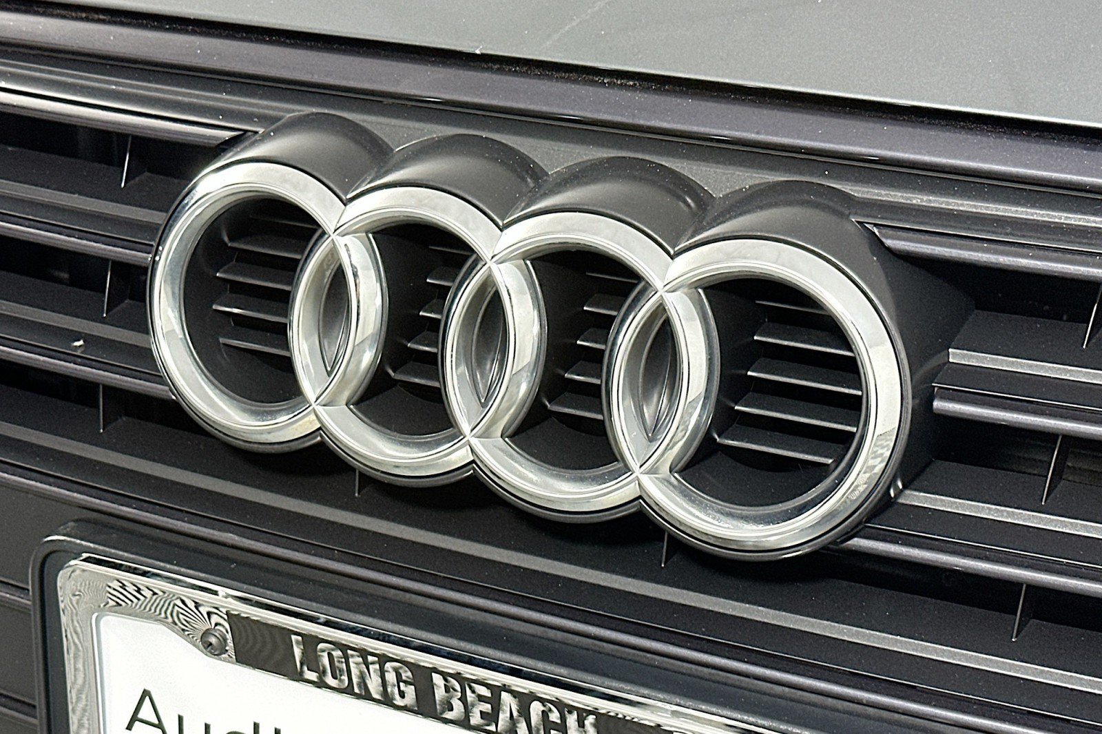 Used 2019 Audi A4 2.0T Premium FWD image 15