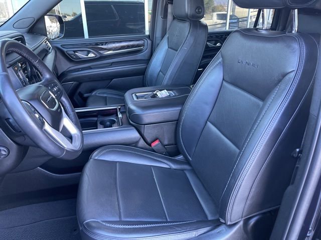 Used 2022 GMC Yukon XL Denali image 12