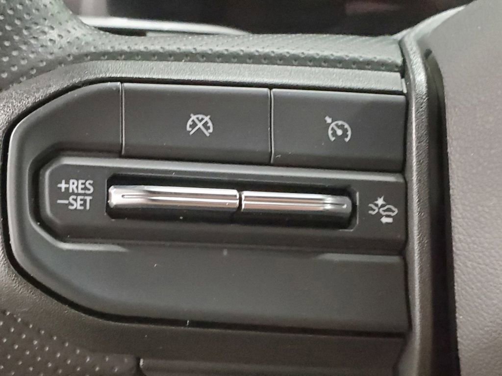 Used 2023 Chevrolet Colorado Trail Boss w/ Technology Package image 28