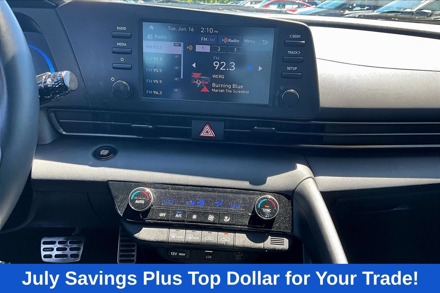 Used 2025 Hyundai Elantra Sport FWD image 20