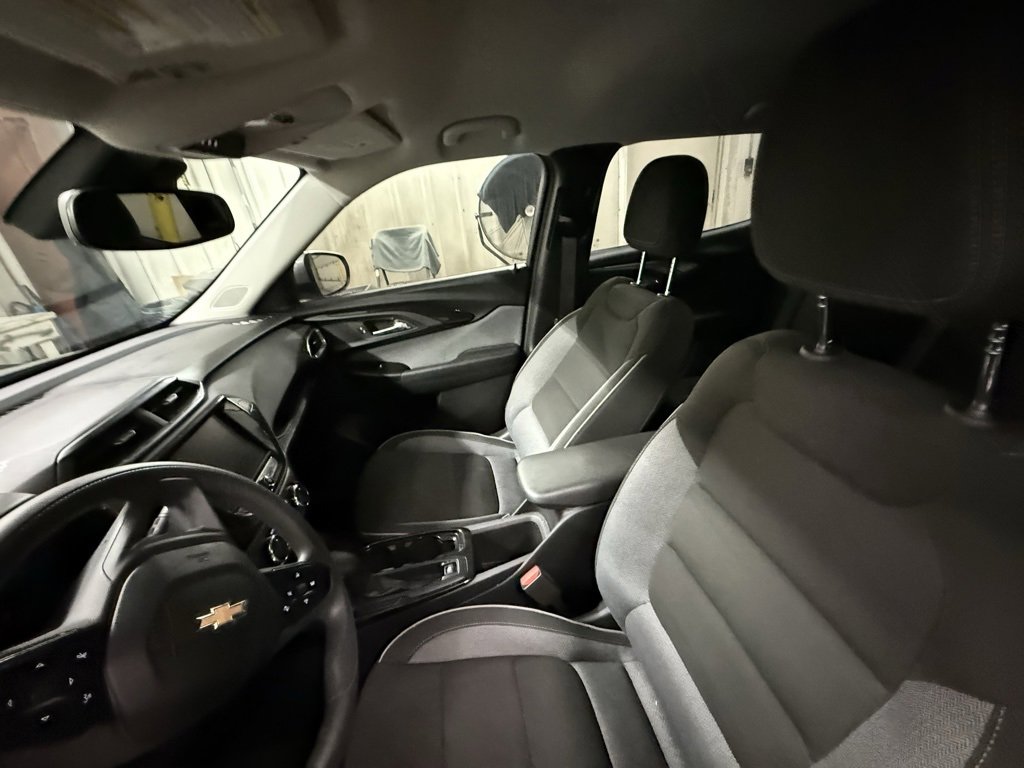 Used 2023 Chevrolet TrailBlazer LT w/ Convenience Package image 10