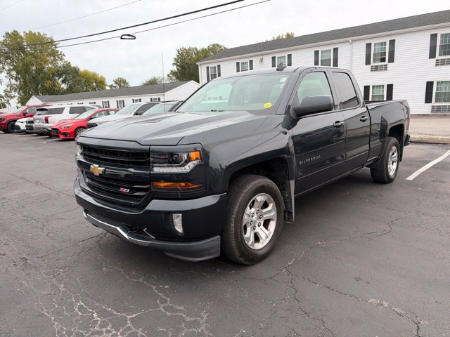 Used 2017 Chevrolet Silverado 1500 LT w/ All Star Edition AWD/4WD image 11