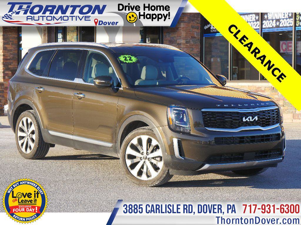 Used 2022 Kia Telluride S image 1