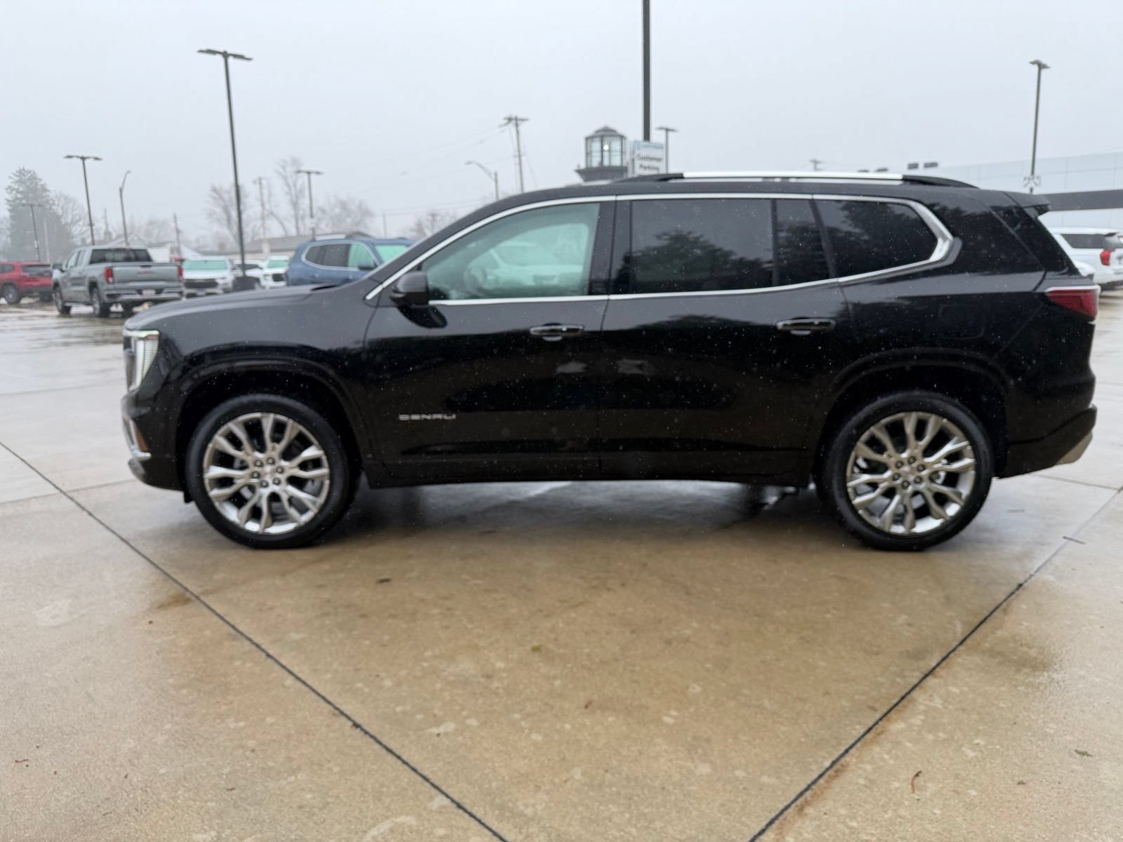 New 2026 GMC Acadia Denali w/ Super Cruise Package AWD/4WD image 8