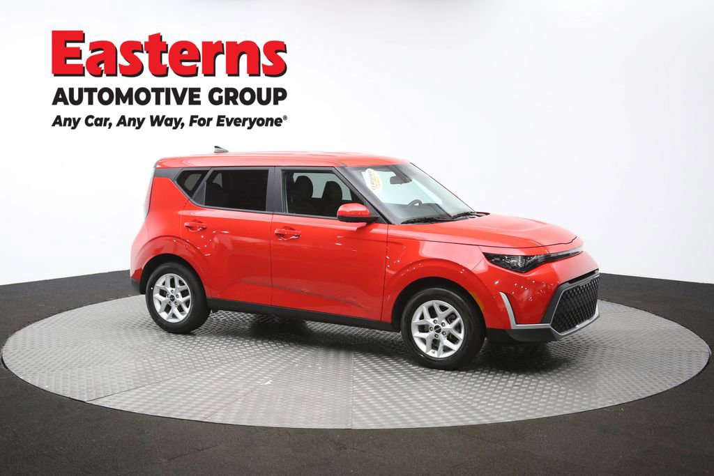 Used 2025 Kia Soul LX w/ LX Technology Package image 47