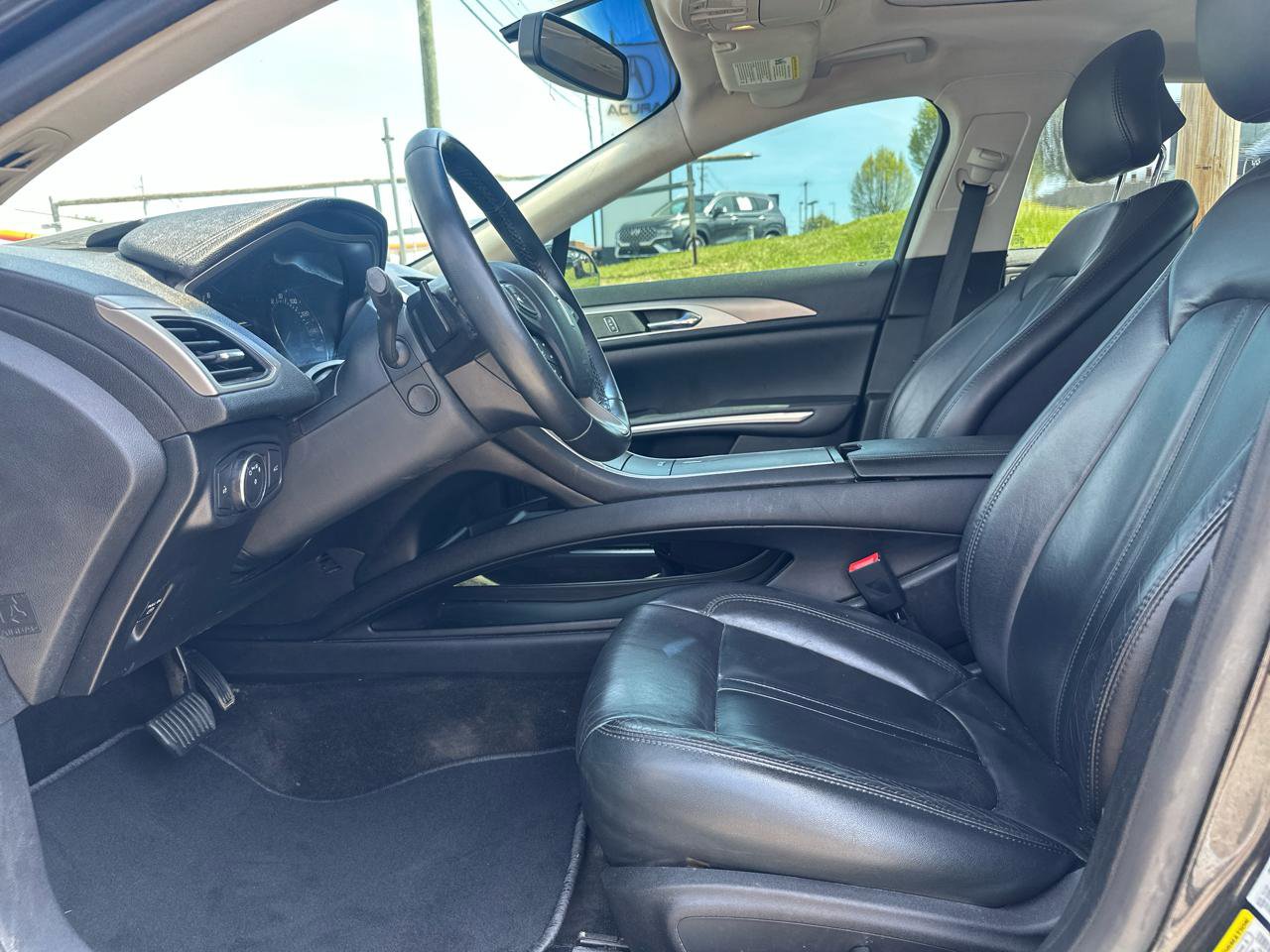 Used 2015 Lincoln MKZ AWD w/ Equipment Group 101A Select image 16