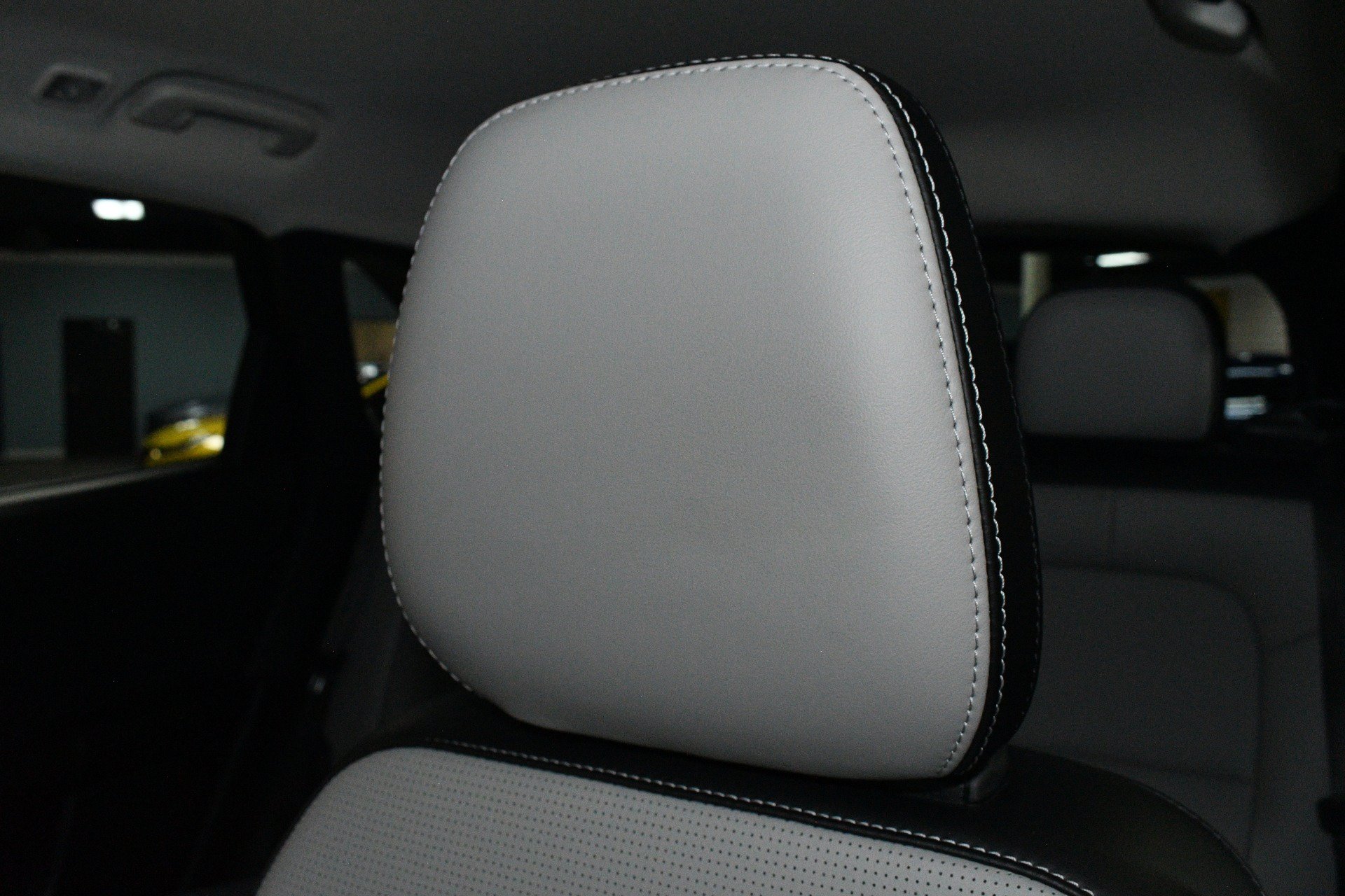 Used 2024 Ford Escape Platinum AWD/4WD image 9