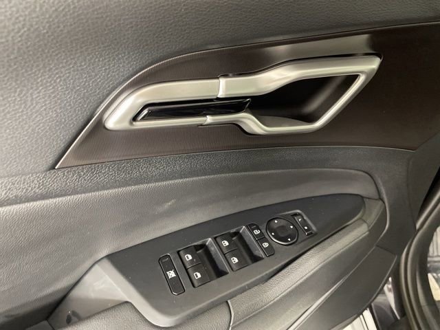 New 2026 Kia Sportage EX image 15