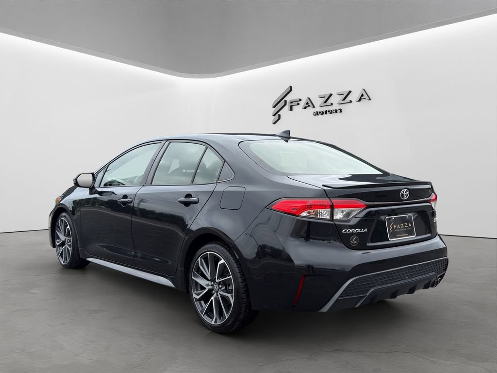 Used 2021 Toyota Corolla SE FWD image 7