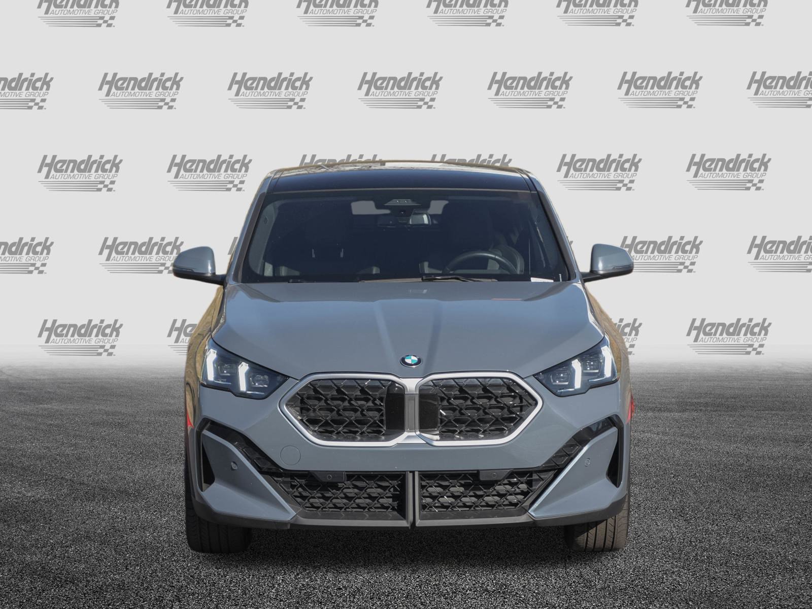 Certified 2025 BMW X2 xDrive28i image 3