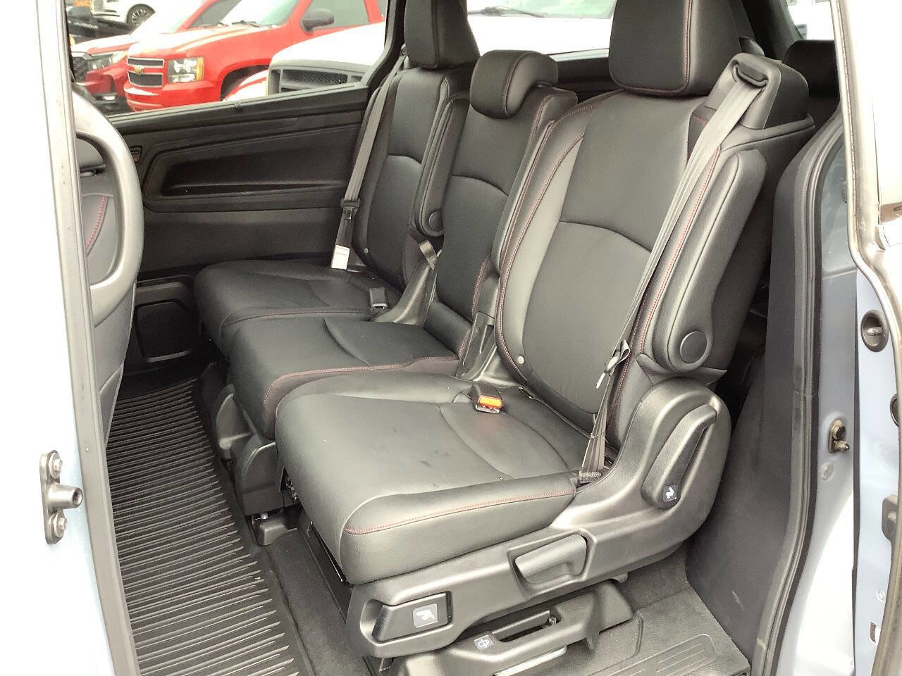 Used 2025 Honda Odyssey Sport-L image 30