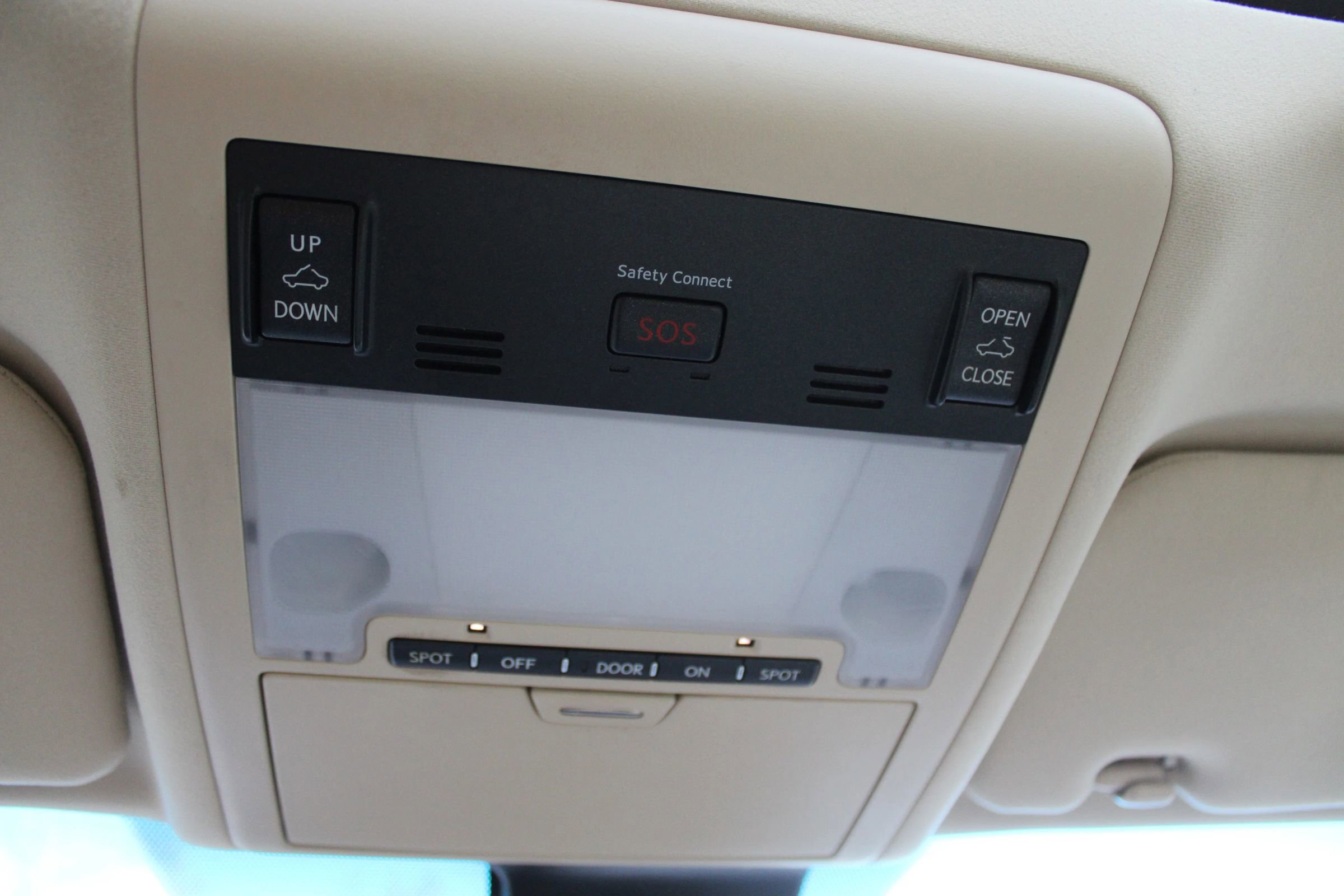 Used 2013 Lexus LS 460 w/ Comfort Pkg RWD image 27