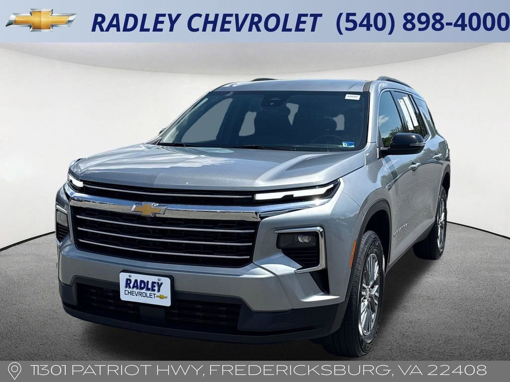 Certified 2025 Chevrolet Traverse LT