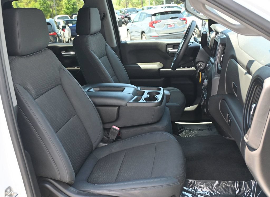 Used 2019 Chevrolet Silverado 1500 Custom w/ Custom Convenience Package RWD image 15